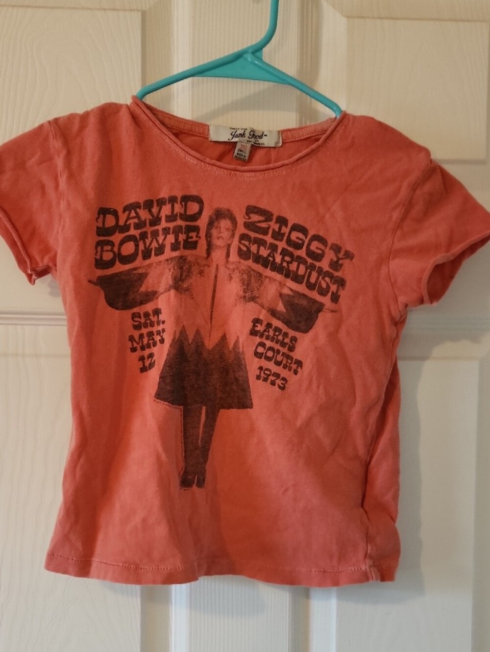 Junk Food Clothing Women's Coral-Peach T Shirt